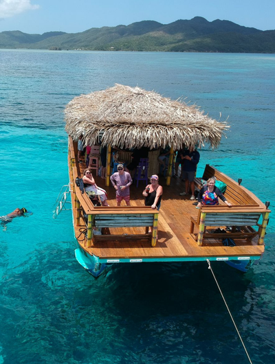 Roatan reef snorkeling tour